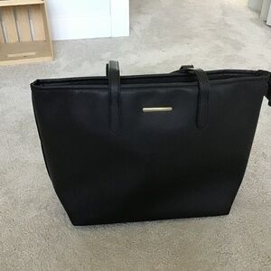 Black tote